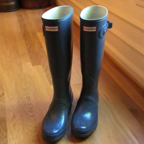 Hunter Shoes - Tall gray hunter rain boots -  gently used